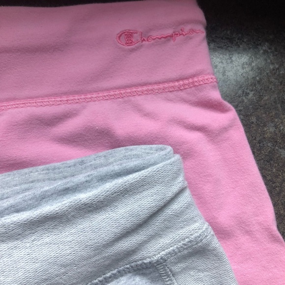2 pair of ladies champion shorts - Picture 3 of 13